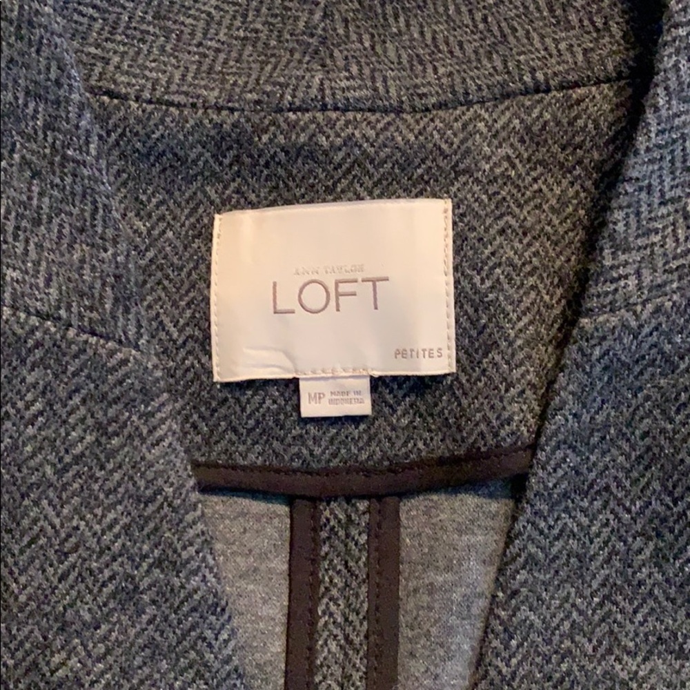 NEW LOFT PETITES GREY BLAZER